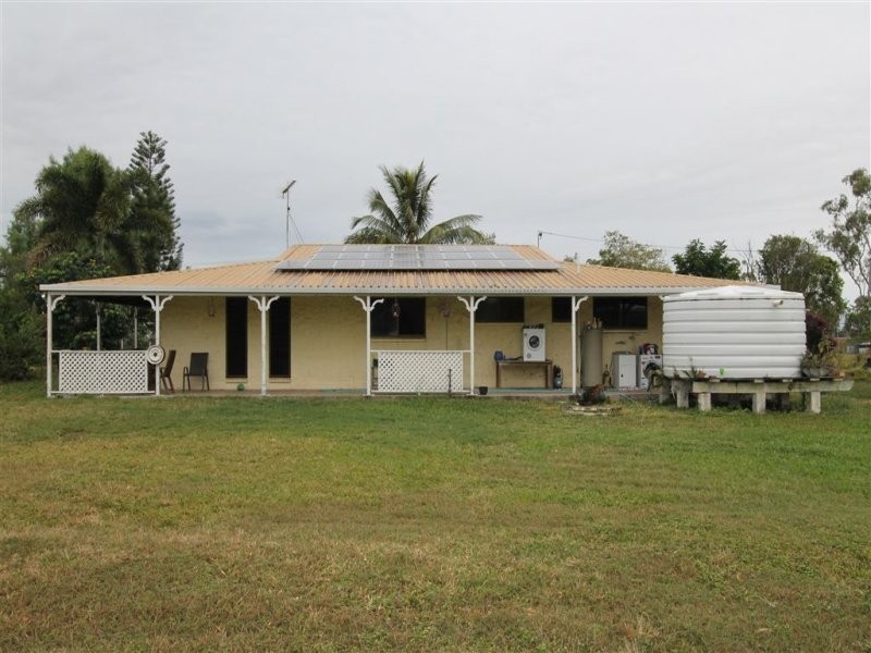 2 Brady Road, Oak Valley QLD 4811