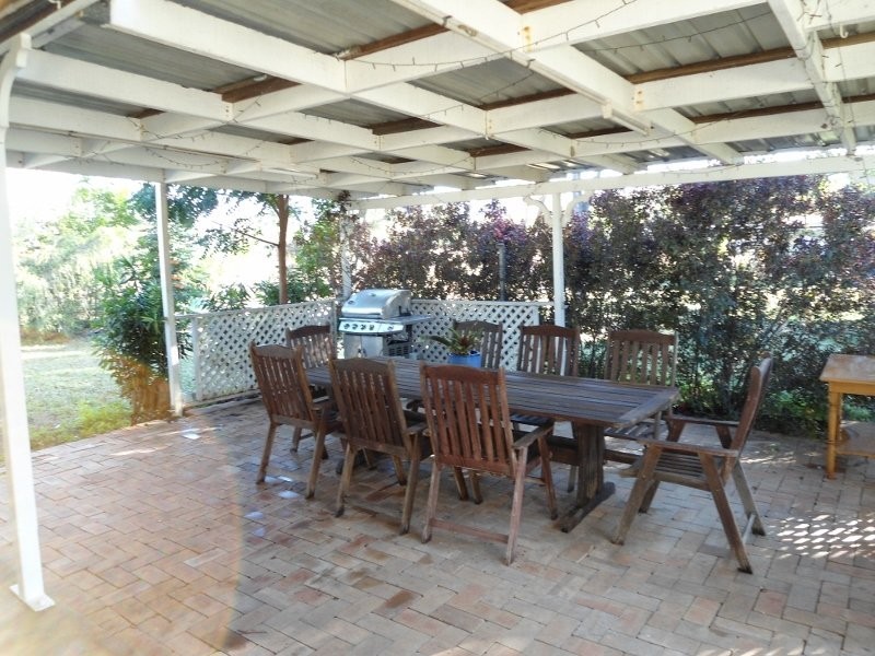 2 Brady Road, Oak Valley QLD 4811