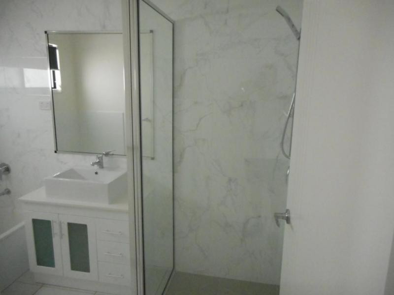 30 Girraween Ave, Douglas QLD 4814