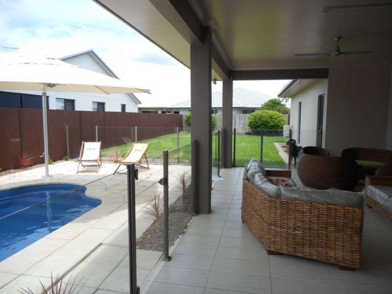 17 Dampier Cresent, Burdell QLD 4818