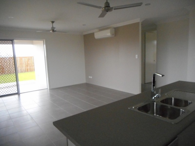 24 Ribaldo Circuit, Burdell QLD 4818