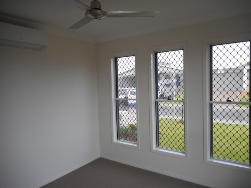 24 Ribaldo Circuit, Burdell QLD 4818