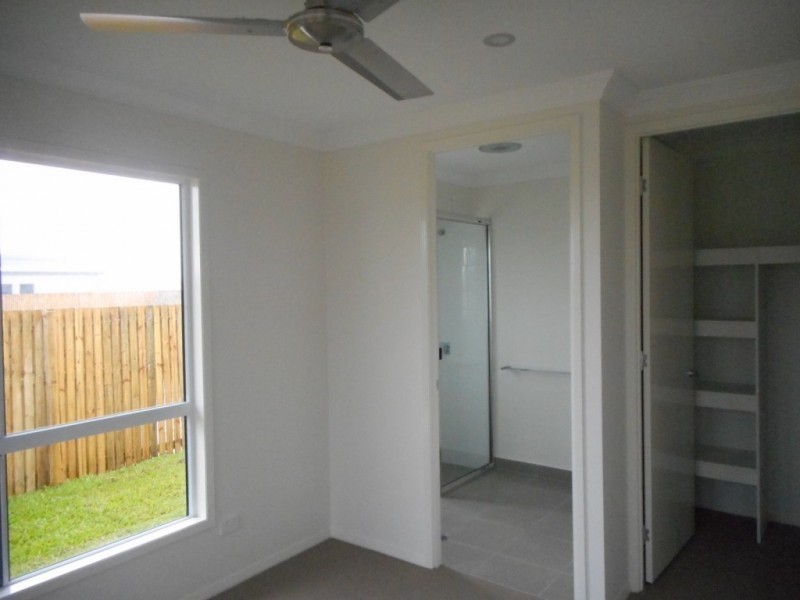 24 Ribaldo Circuit, Burdell QLD 4818