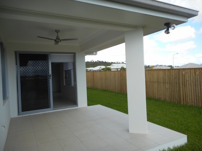 24 Ribaldo Circuit, Burdell QLD 4818