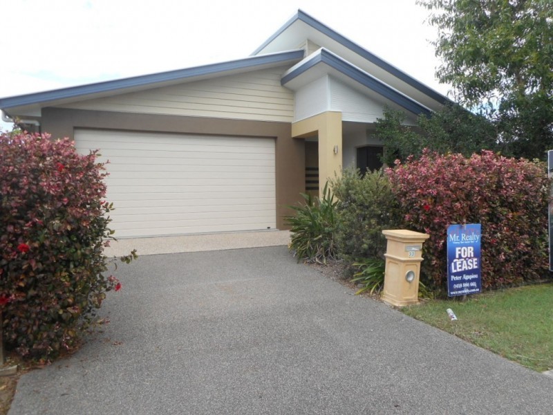 32 Dunlop Street, Kelso QLD 4815