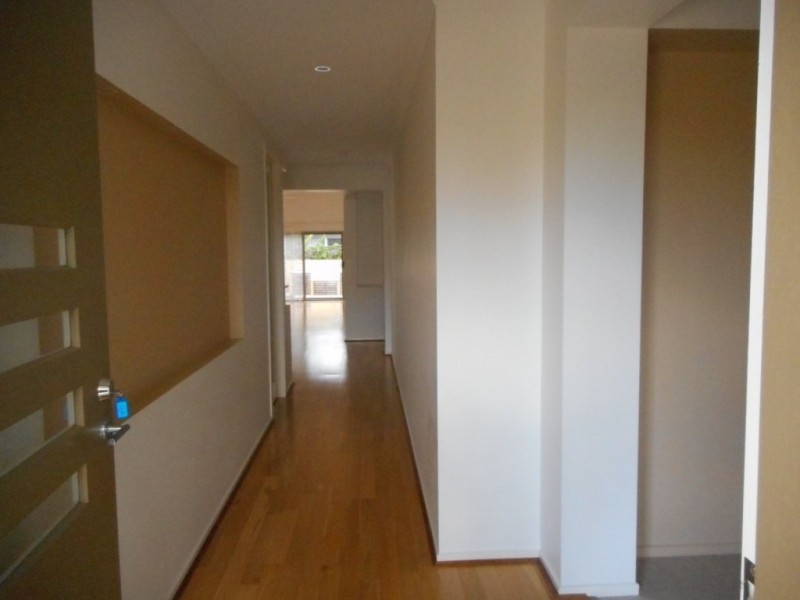 32 Dunlop Street, Kelso QLD 4815