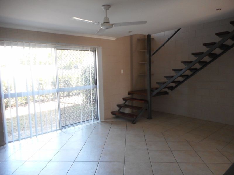 8/21-23 Landsborough Street, North Ward QLD 4810