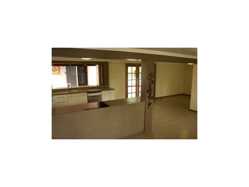 19 Gill Street, Kirwan QLD 4817