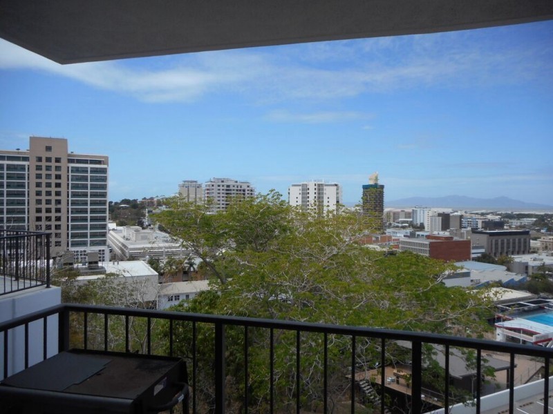 5/209 Wills Street, Townsville City QLD 4810