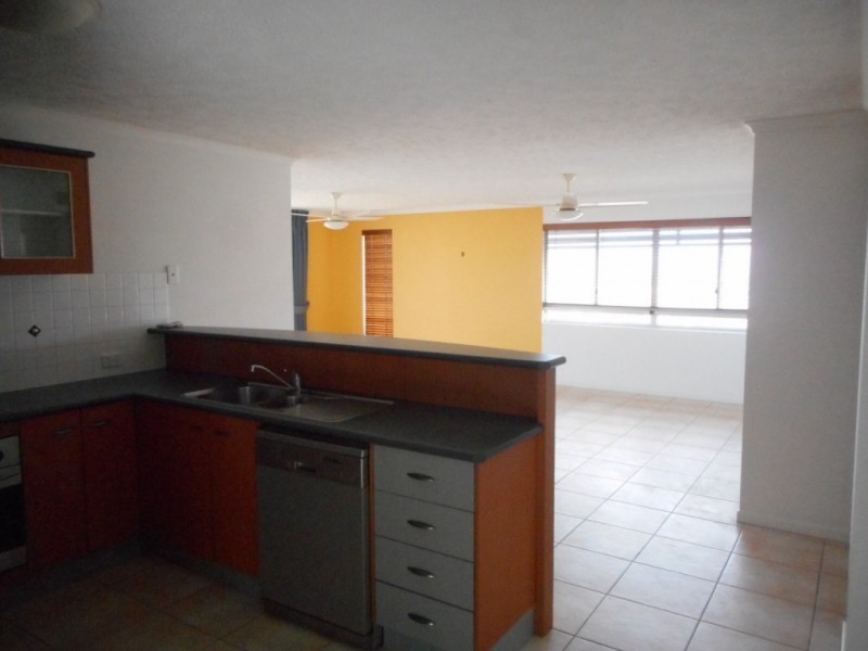 5/209 Wills Street, Townsville City QLD 4810