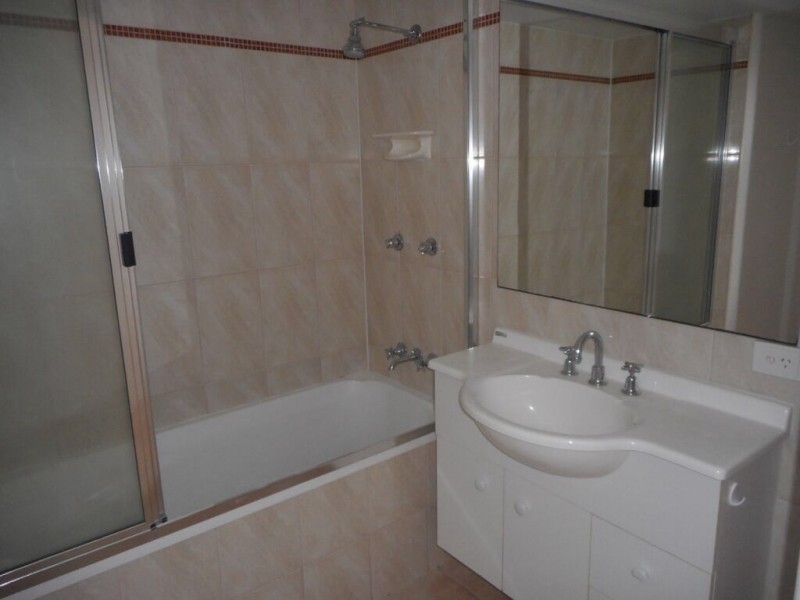 5/209 Wills Street, Townsville City QLD 4810