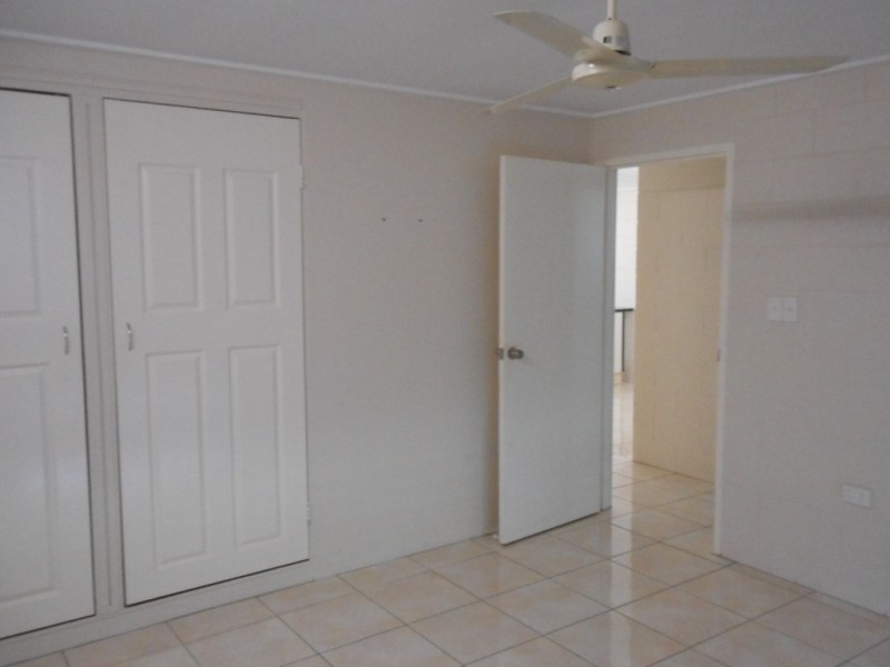 1/25 Quinn Street, Rosslea QLD 4812