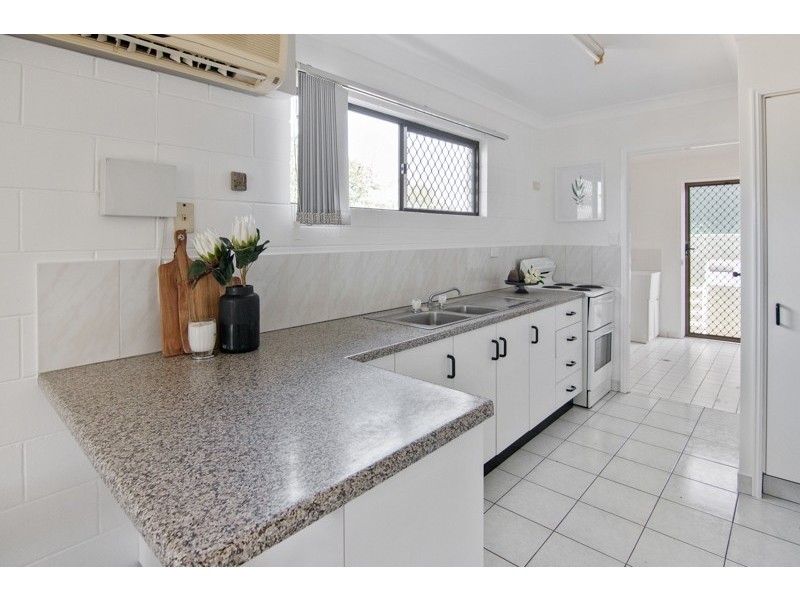 1/26 Meenan Street, Garbutt QLD 4814