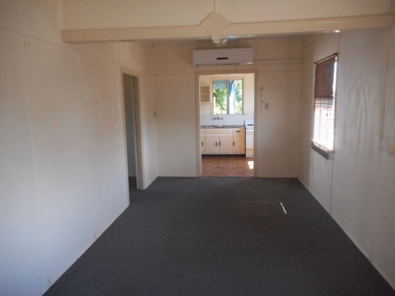 1/115 Boundary Street, South Townsville QLD 4810