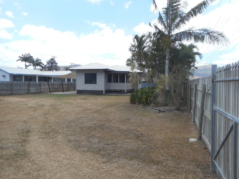 22 Tomkins Street, Cluden QLD 4811