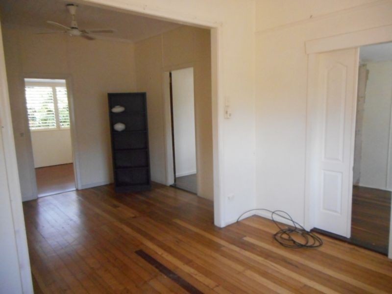 34 Flower Street, Railway Estate QLD 4810