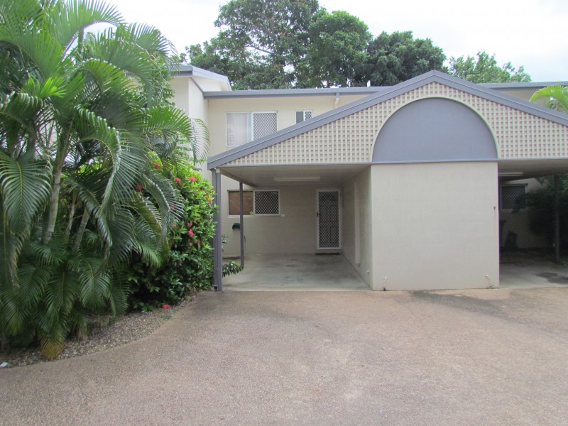 4/19 Second ave, Railway Estate QLD 4810