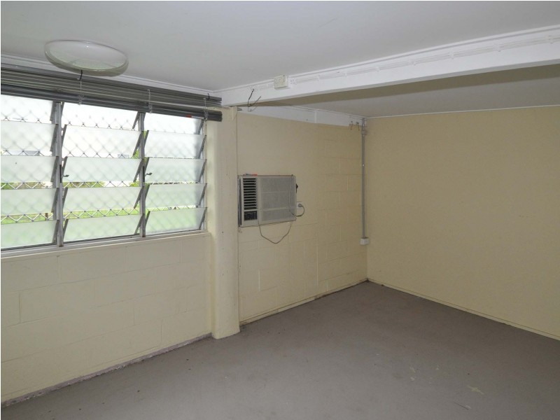 22 Keenan street, Oonoonba QLD 4811