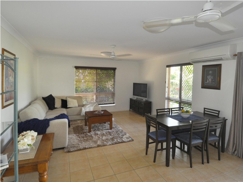 17 Monaro Circuit, Mount Louisa QLD 4814