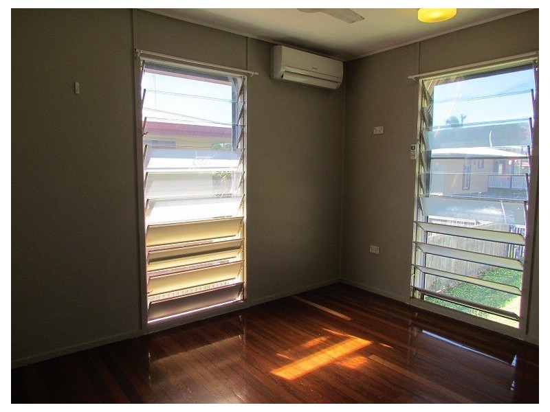 Vincent QLD 4814