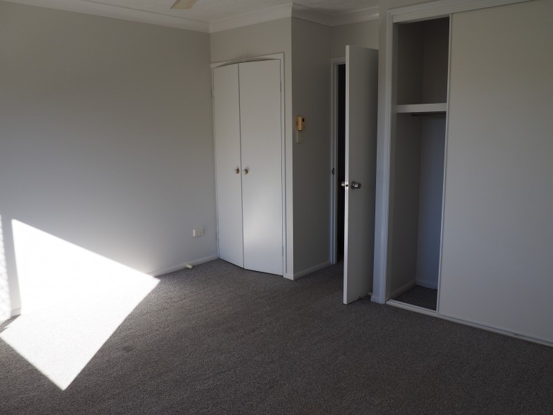 4/13 Primrose Street, North Ward QLD 4810