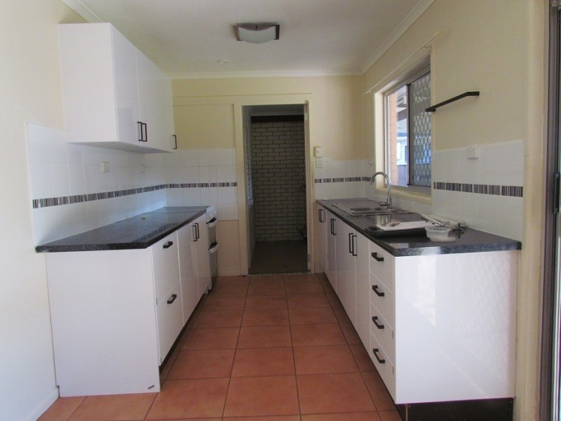 14 Jefferson Crescent, Kirwan QLD 4817