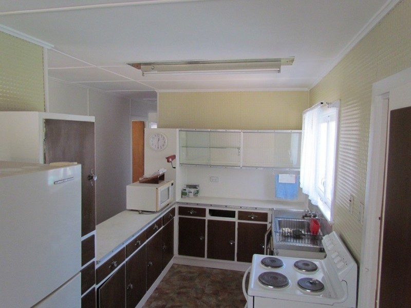 24 Charlotte Street, Aitkenvale QLD 4814