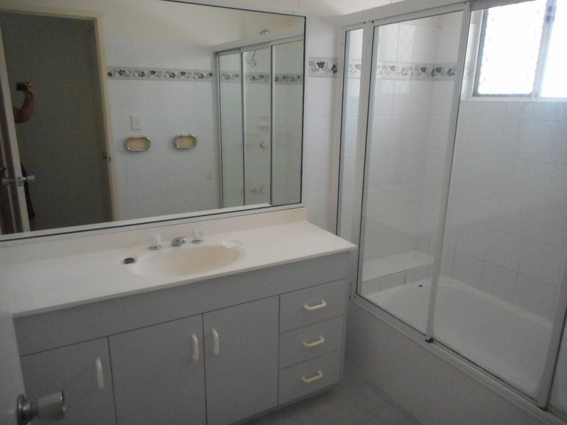 4/19 Second Avenue, Railway Estate QLD 4810