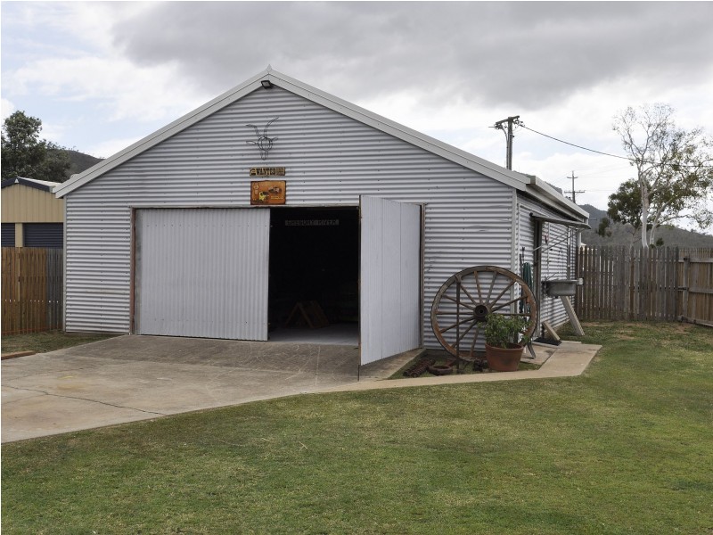 1 Normanby Street, Wulguru QLD 4811