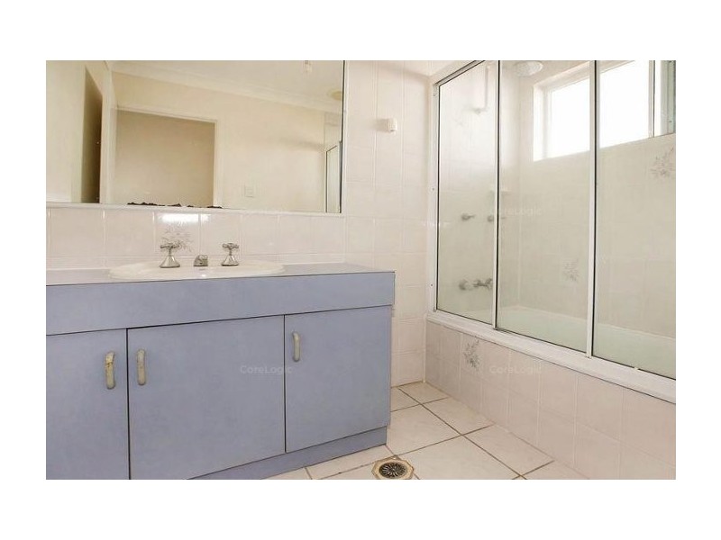 15 Warland Street, Kirwan QLD 4817