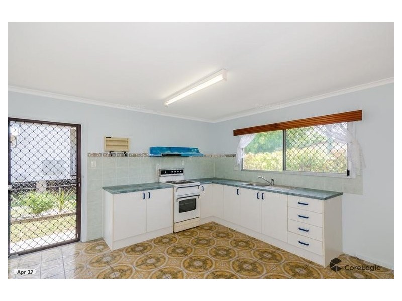 16 Surrey Street, Hyde Park QLD 4812