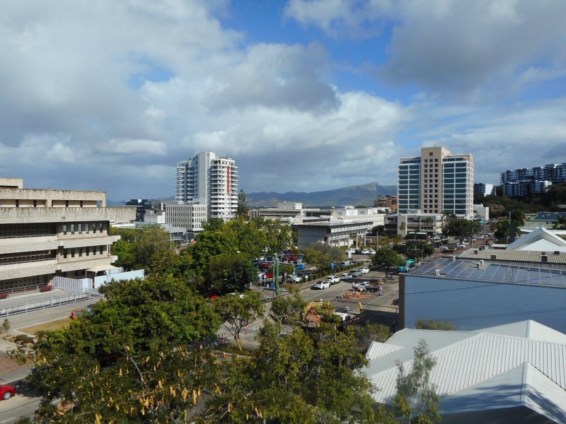 33 Wills Street, Townsville City QLD 4810