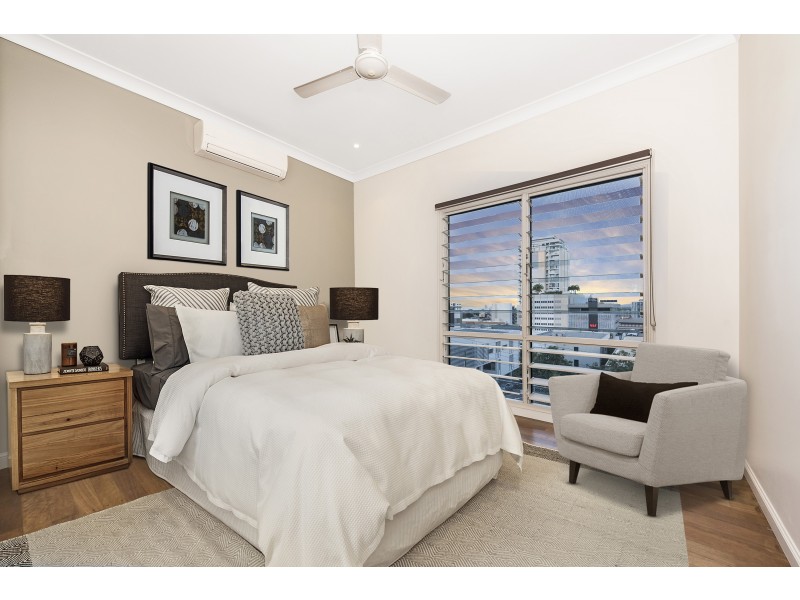 33 Wills Street, Townsville City QLD 4810