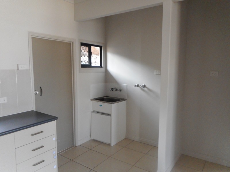 33 Wills Street, Townsville City QLD 4810