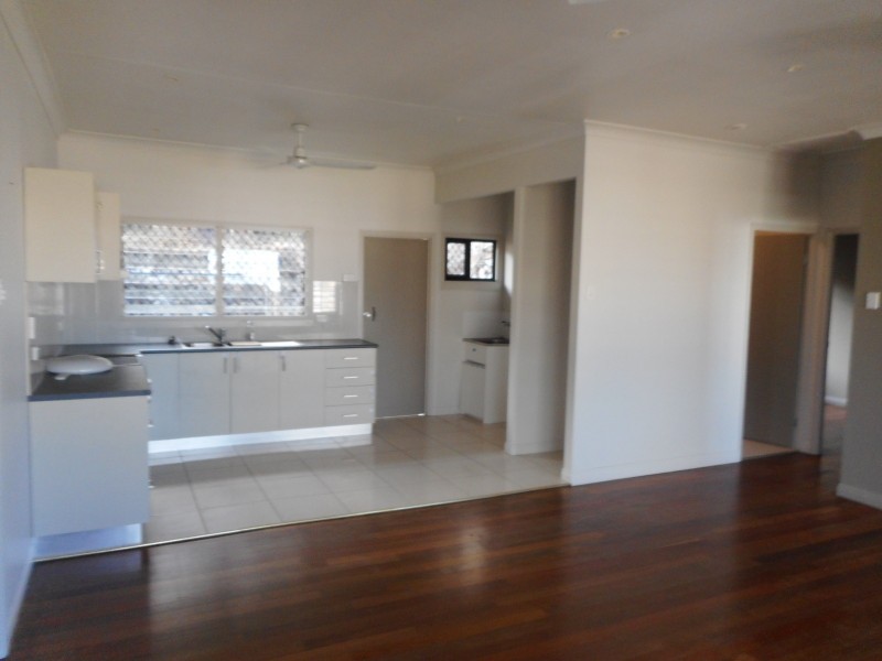 33 Wills Street, Townsville City QLD 4810
