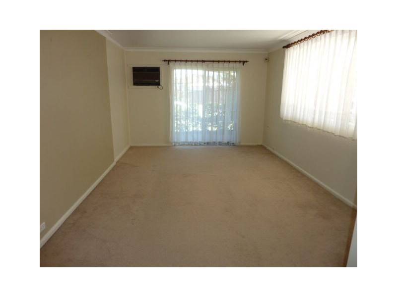 7 Dennis Street, Greystanes NSW 2145