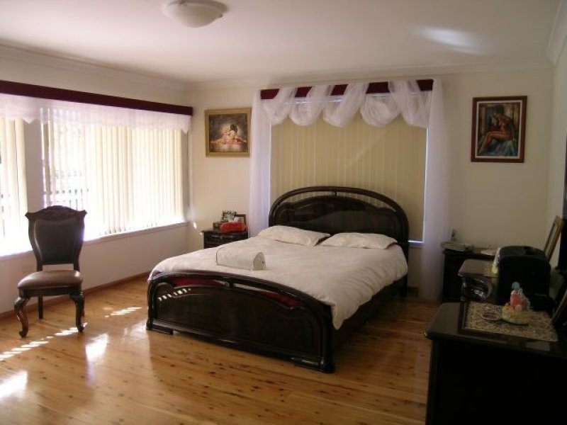 70 Macquarie Road, Greystanes NSW 2145