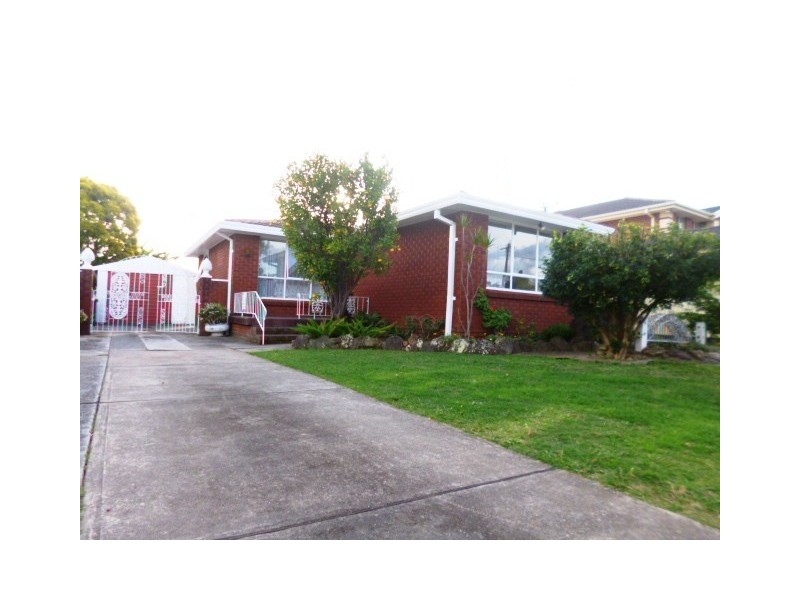 15 Bernie Street, Greystanes NSW 2145