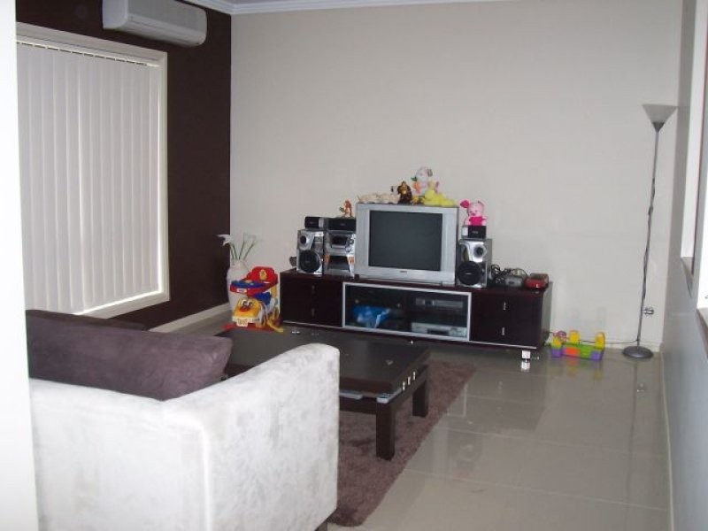 9 Pugh Avenue, Pemulwuy NSW 2145