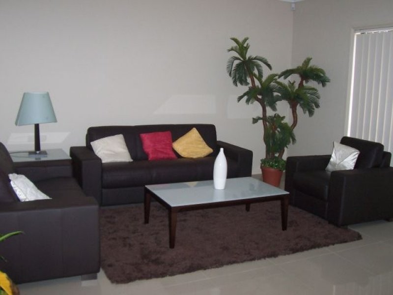 9 Pugh Avenue, Pemulwuy NSW 2145