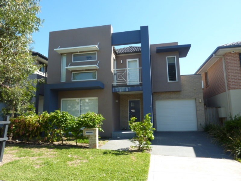 13 Tuabilli Street, Pemulwuy NSW 2145