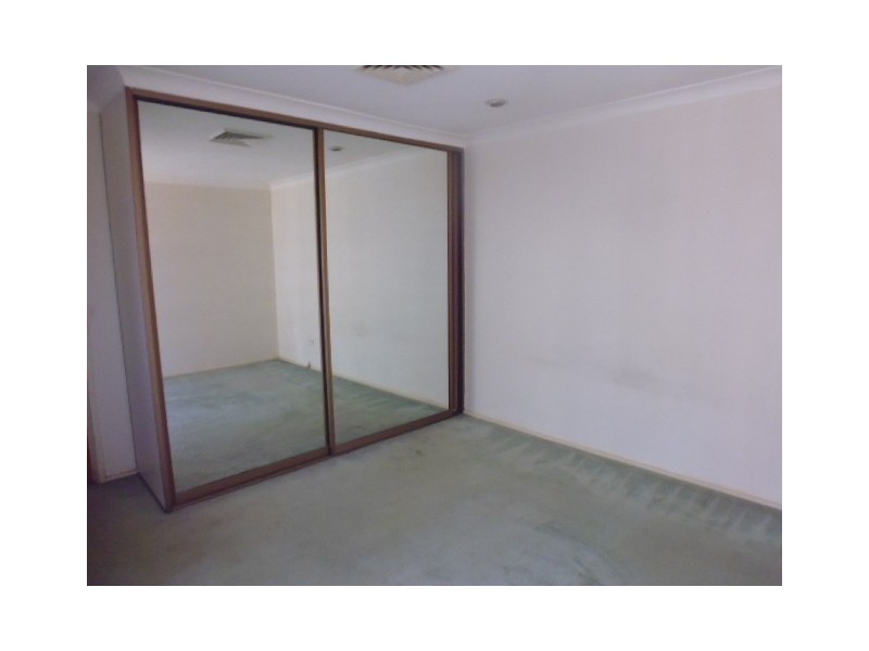 20 Rowena Street, Greystanes NSW 2145