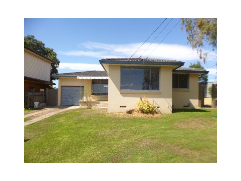 8 Simpson Street, Greystanes NSW 2145