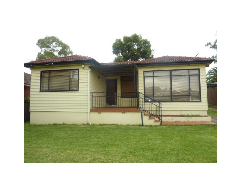25 Adler Parade, Greystanes NSW 2145