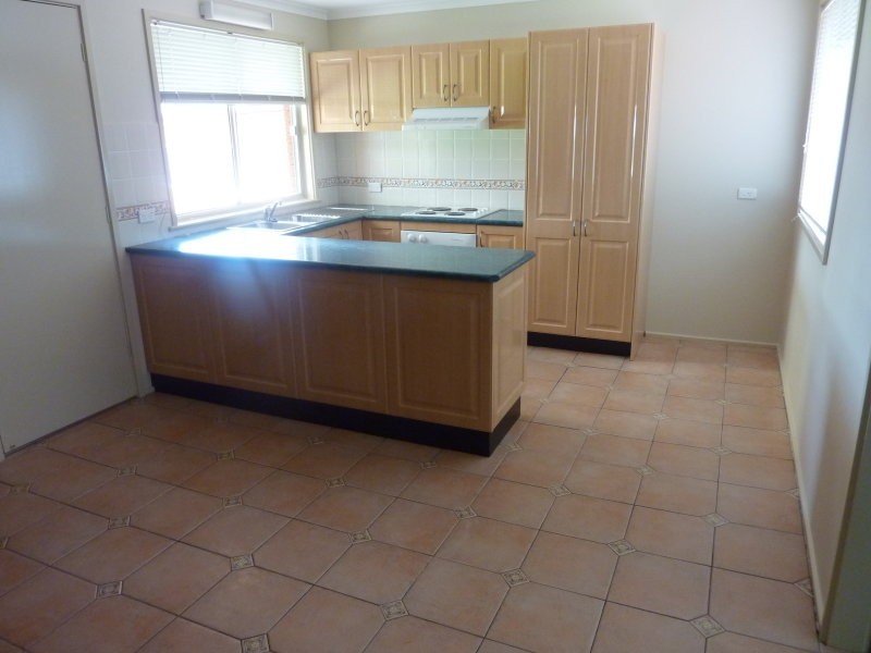 27 Dawn Street, Greystanes NSW 2145