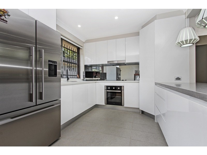 1 Poppy Place, Greystanes NSW 2145