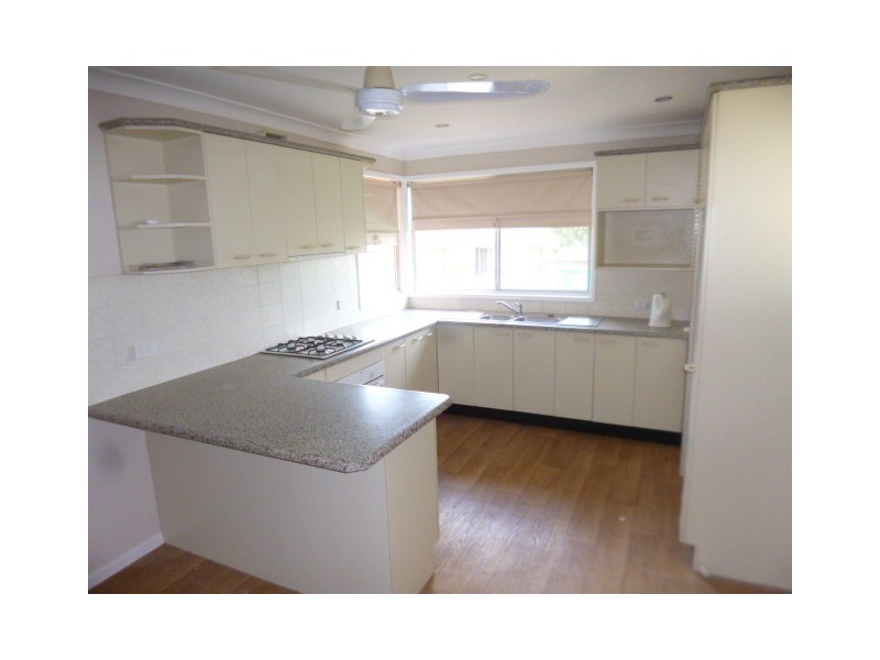 63 Dennis Street, Greystanes NSW 2145