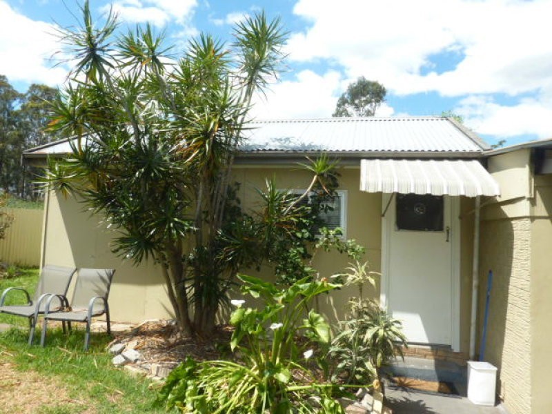 30 Pambula Crescent, Woodpark NSW 2164