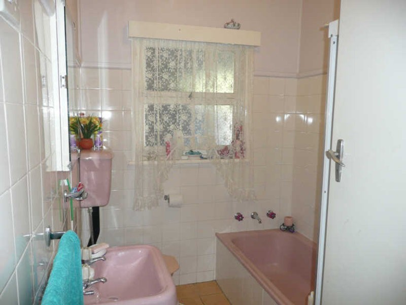 56 Bombala Street, Pendle Hill NSW 2145