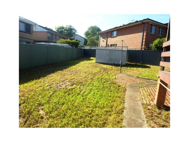 9 Haywood Place, Greystanes NSW 2145